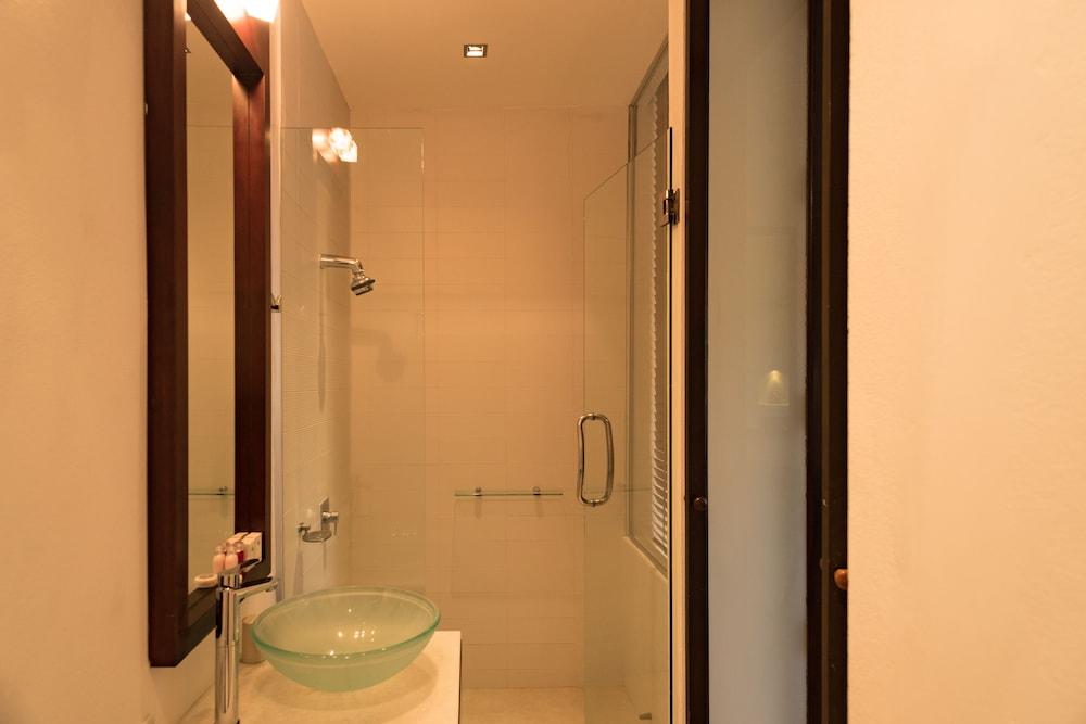 Mandalai Hotel Chaloklum Εξωτερικό φωτογραφία